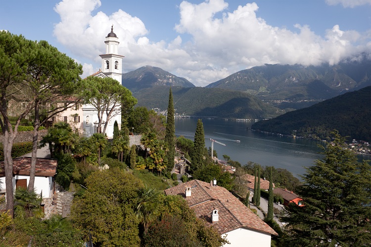 Villa storica di Porza image